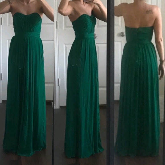 Badgley Mischka Dresses & Skirts - Badgley Mischka green strapless formal prom dress